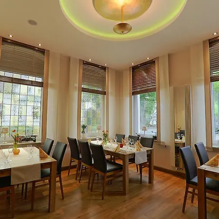 Restaurant Schute 3*